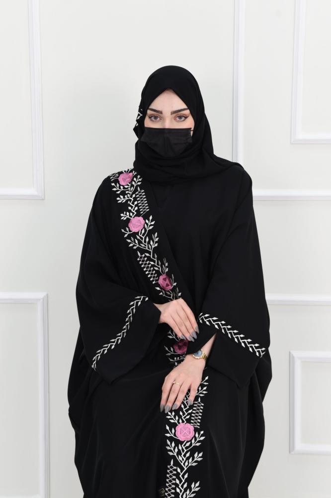 عباية بشت انيقة بتطريز وردي وبيج