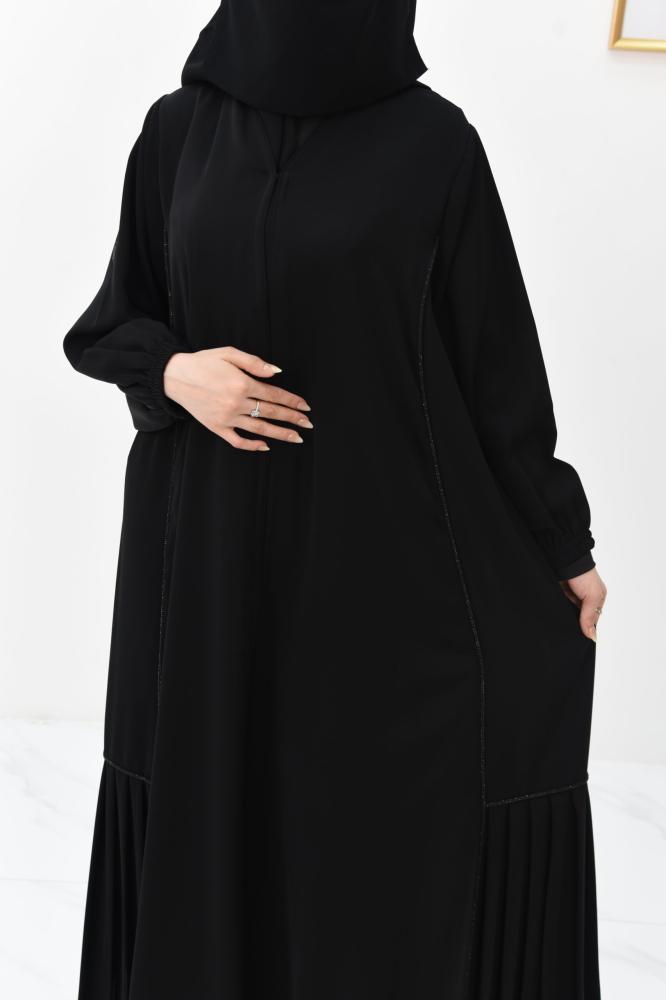 عباية كلوش مزينة مع كسرات واشرطة من الكريستال