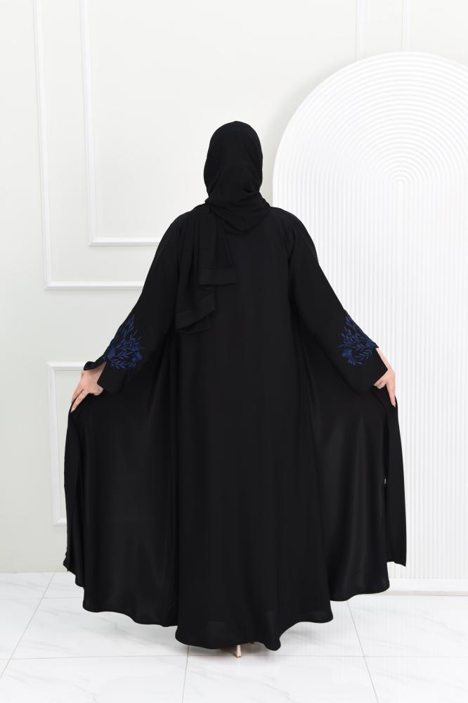 عباية بتطريز كحلي على الاكمام