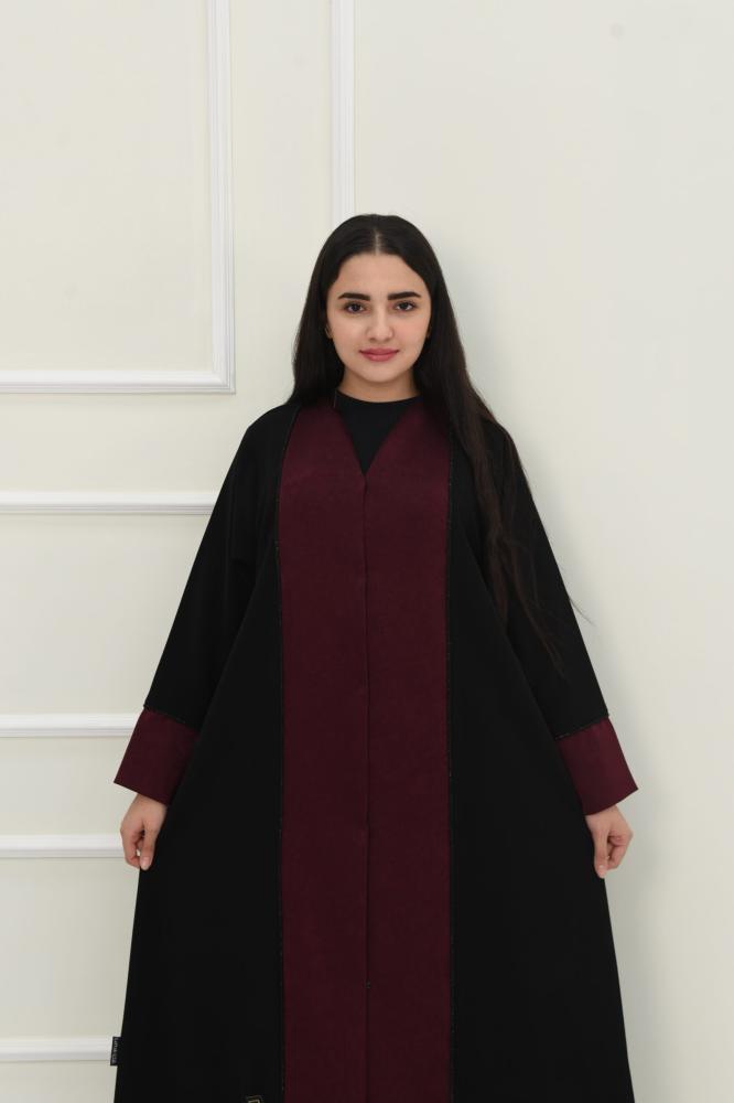 عباية طقطق مطرزة من الامام والاكمام