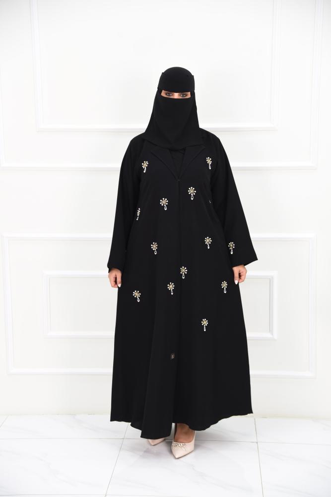 عباية مرصعة