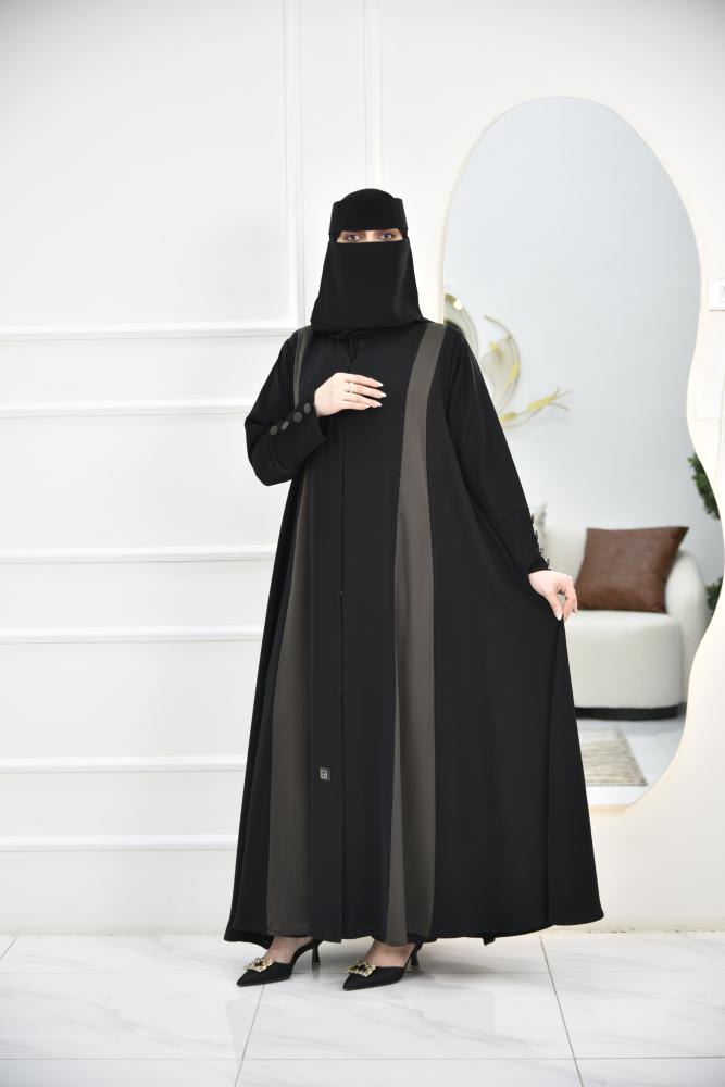 عباية كلوش حريرية بتفاصيل زيتيه ساحرة