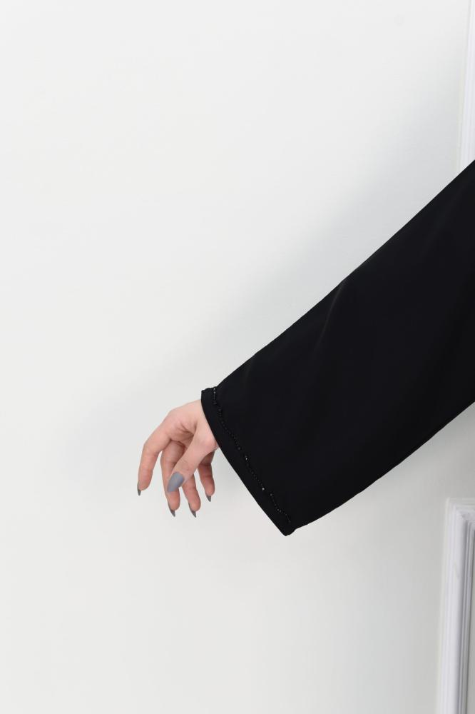 A-line abaya with enchanting embroidery