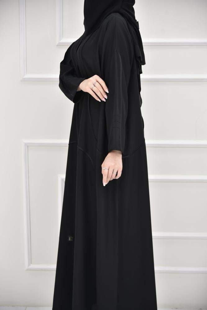 عباية كاجوال بلمسات ستان