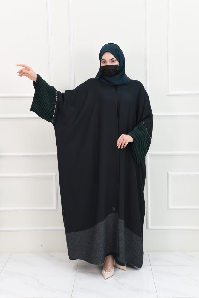 عباية بشت فوكر بلون داكن مع كم مربع كسرات