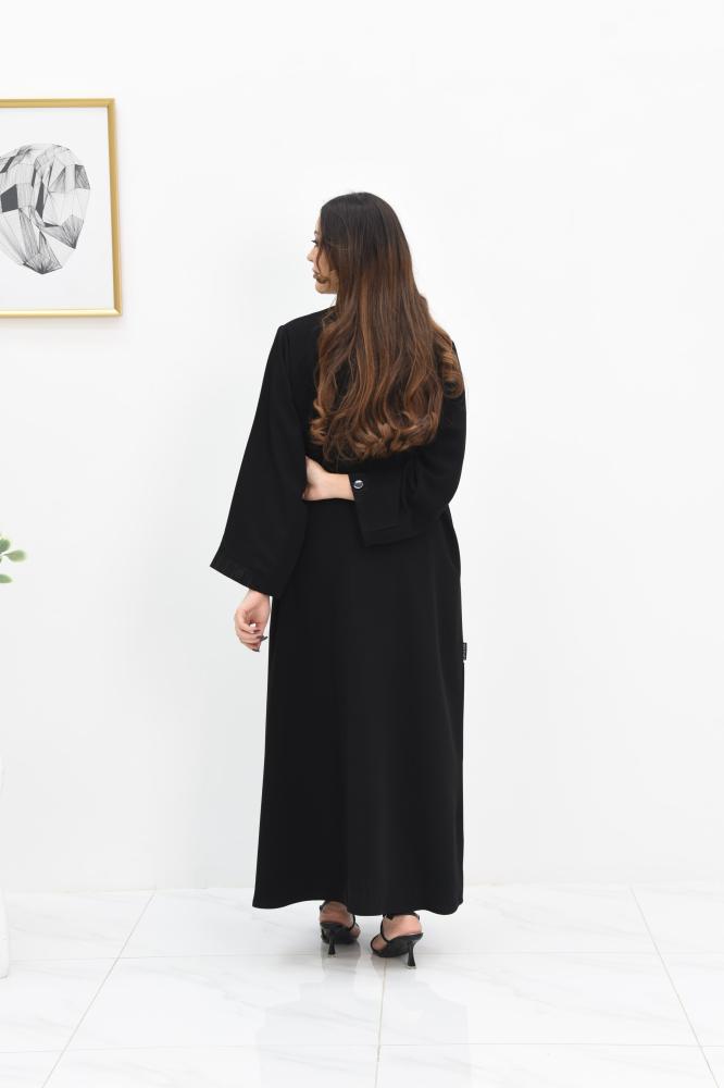 عباية ساحره مزينة بقماش مقلم