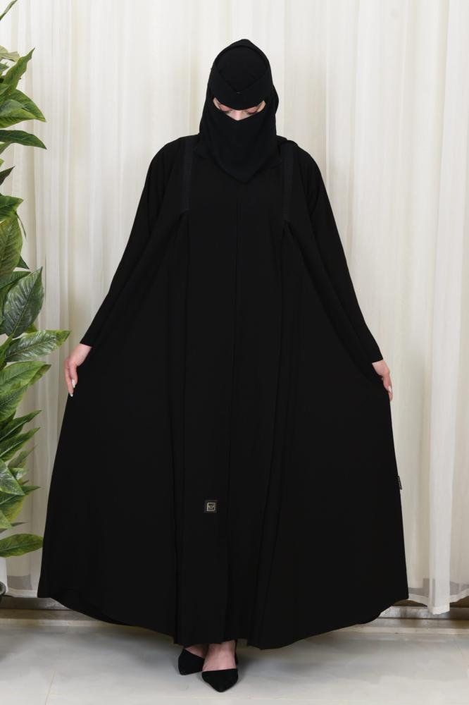 عباية كلوش مع كسرات مزينة بكلف ساحرة