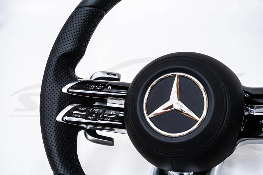 طارة جلد اسود AMG مرسيدس بنز 2025