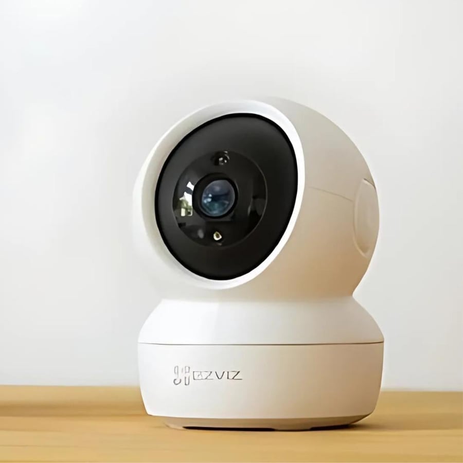 كاميرا مراقبة منزلية ذكية EZVIZ H6c Pro بدقة 4K و8 ميجابكسل مع تحريك PT
