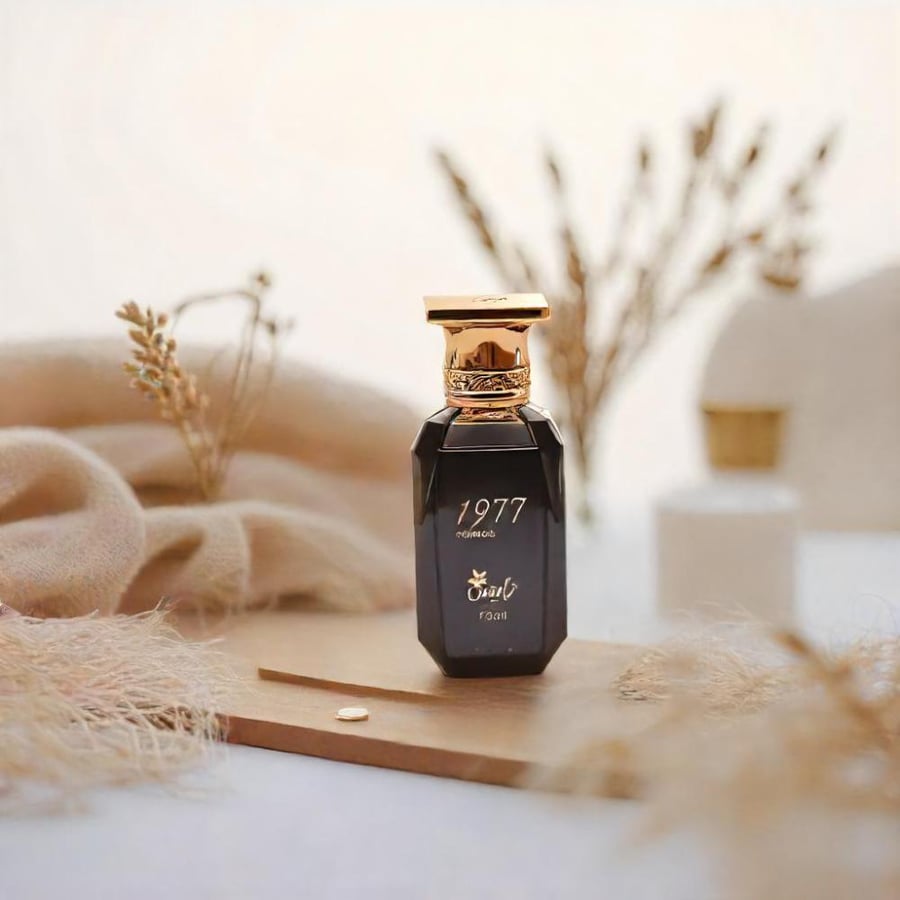 1977 - عطر شرقي فاخر للجنسين
