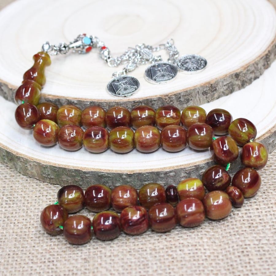 Misk honeyed rosary mixed with brown with a traditional touch