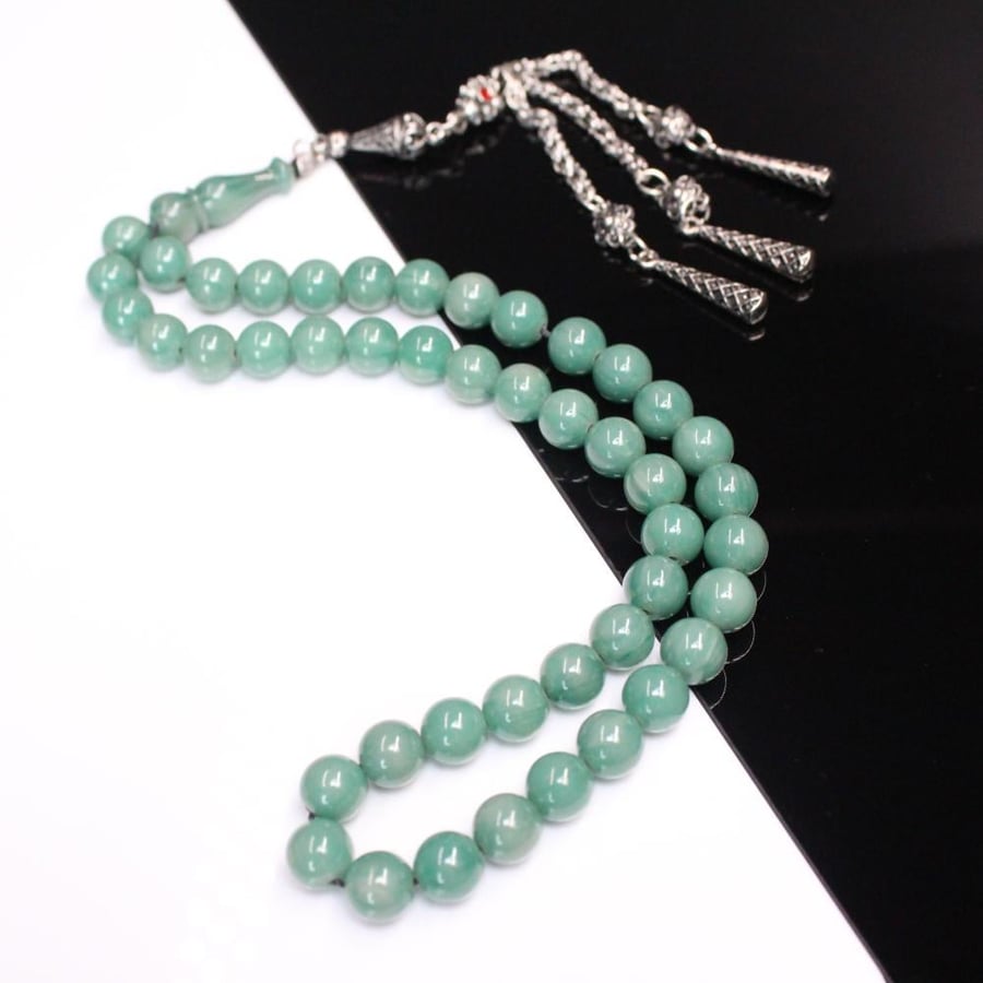 Turquoise-colored musk prayer beads, strong polypropylene thread, medium-sized beads, with a tassel, a mixture of antimony and metals