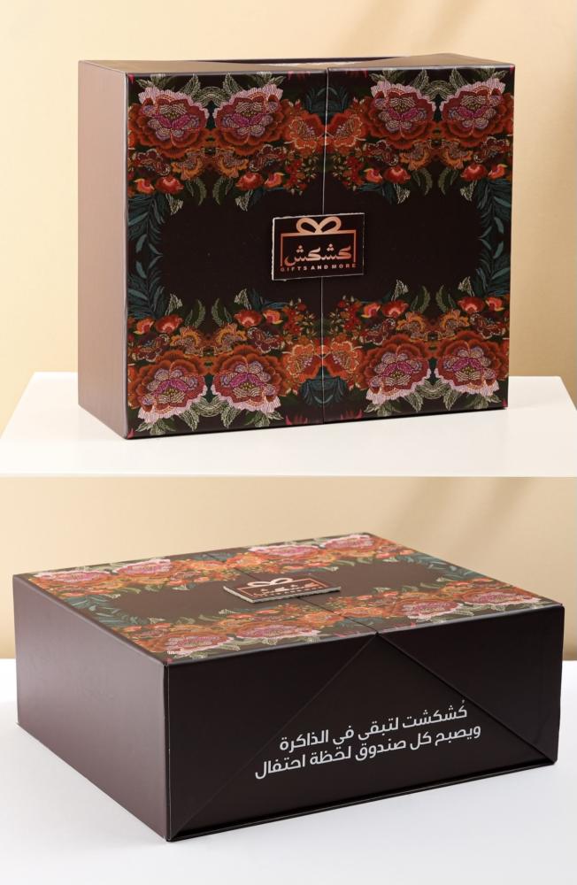 A newborn gift consisting of 11 luxurious pieces