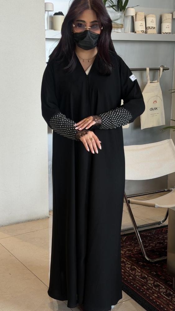 عباية ميرا