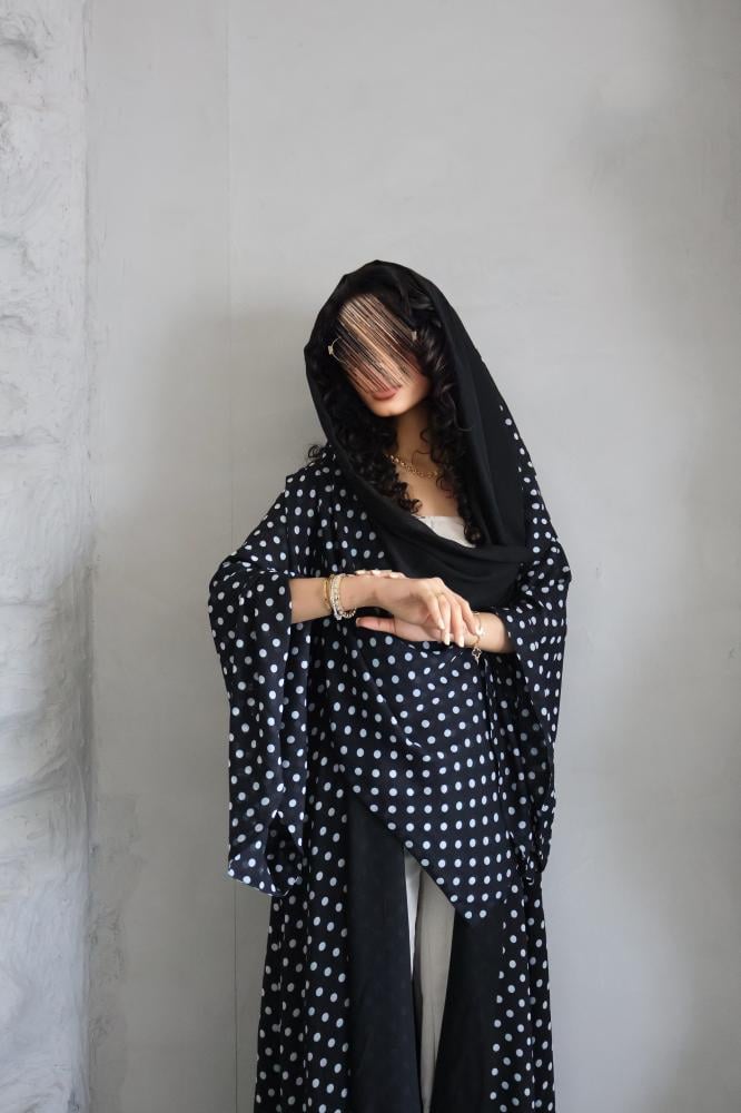 Abaya half kalosh chiffon Japanese padded (possibility to request change of cut to half bousht with notes)