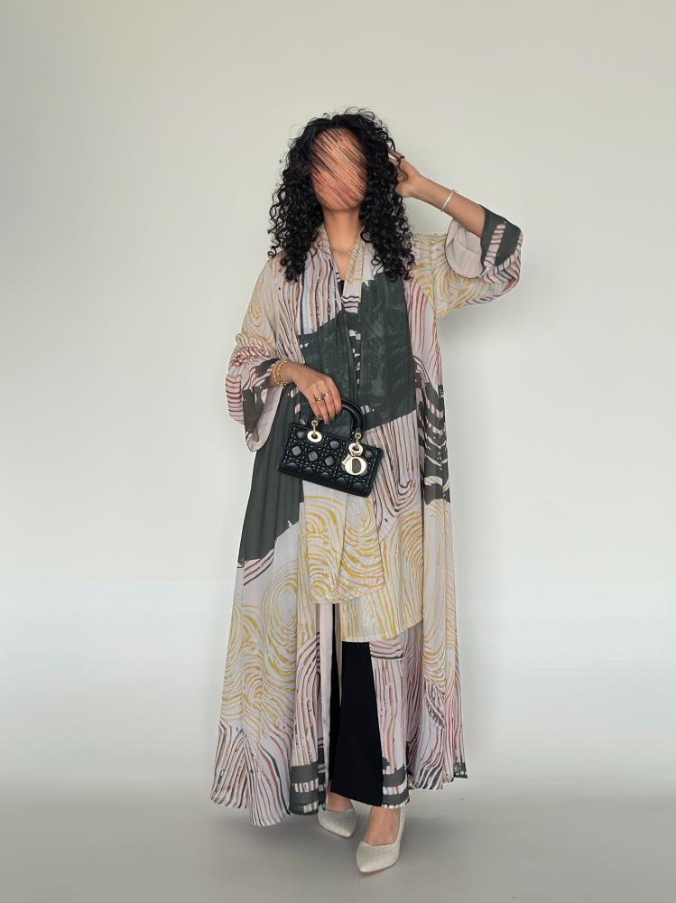 33 Abaya half kalosh chiffon Japanese padded (possibility to request change of style to half bisht in the notes)