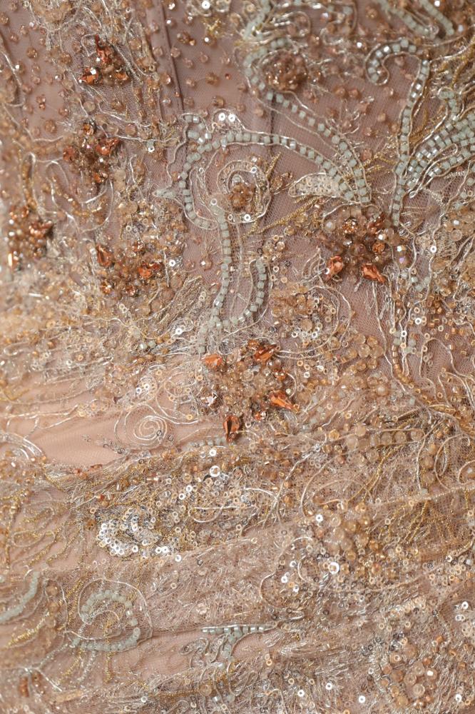 Evening dress off-shoulder