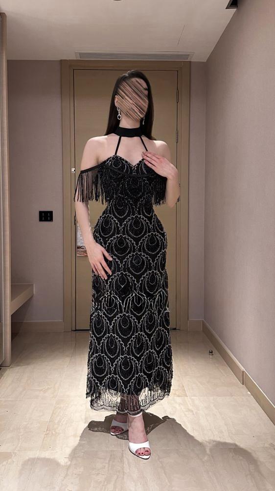 فستان سهرة بتطريز فخم