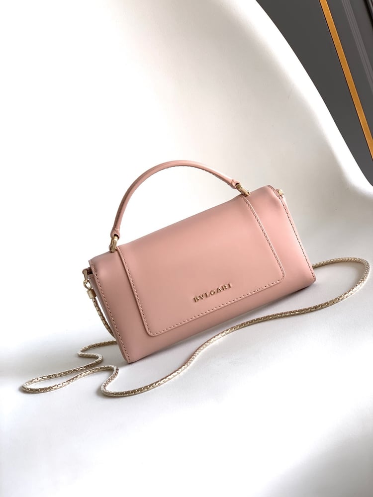 Bulgari bag size 19cm