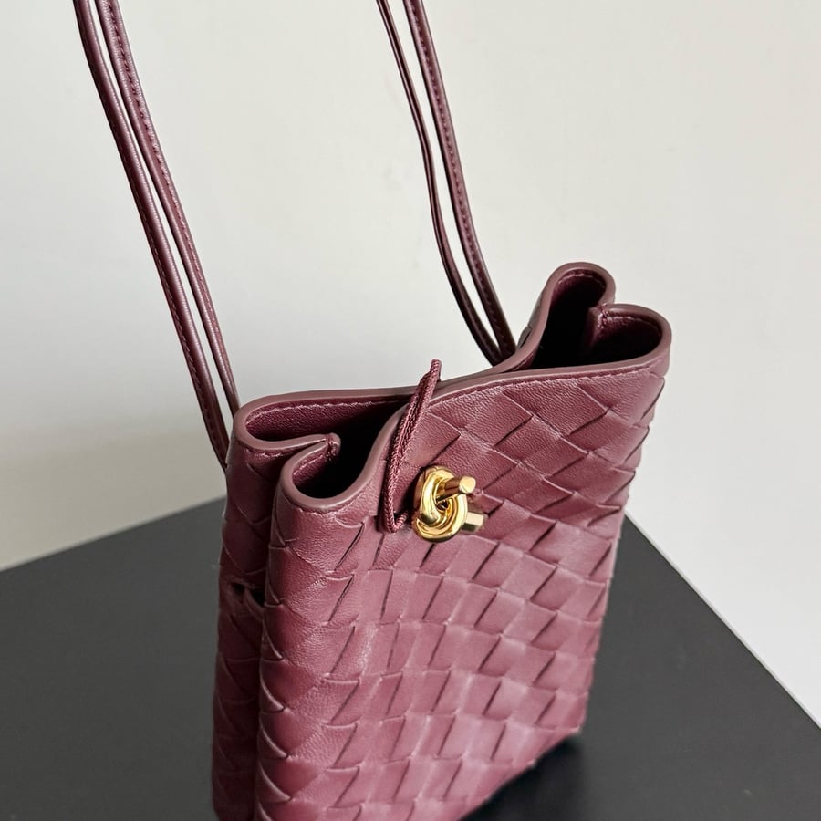 بوتيقا Andiamo pouch مقاس 14cm