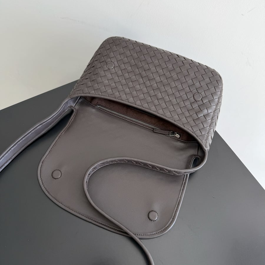 بوتيقا Veneto مقاس 26cm
