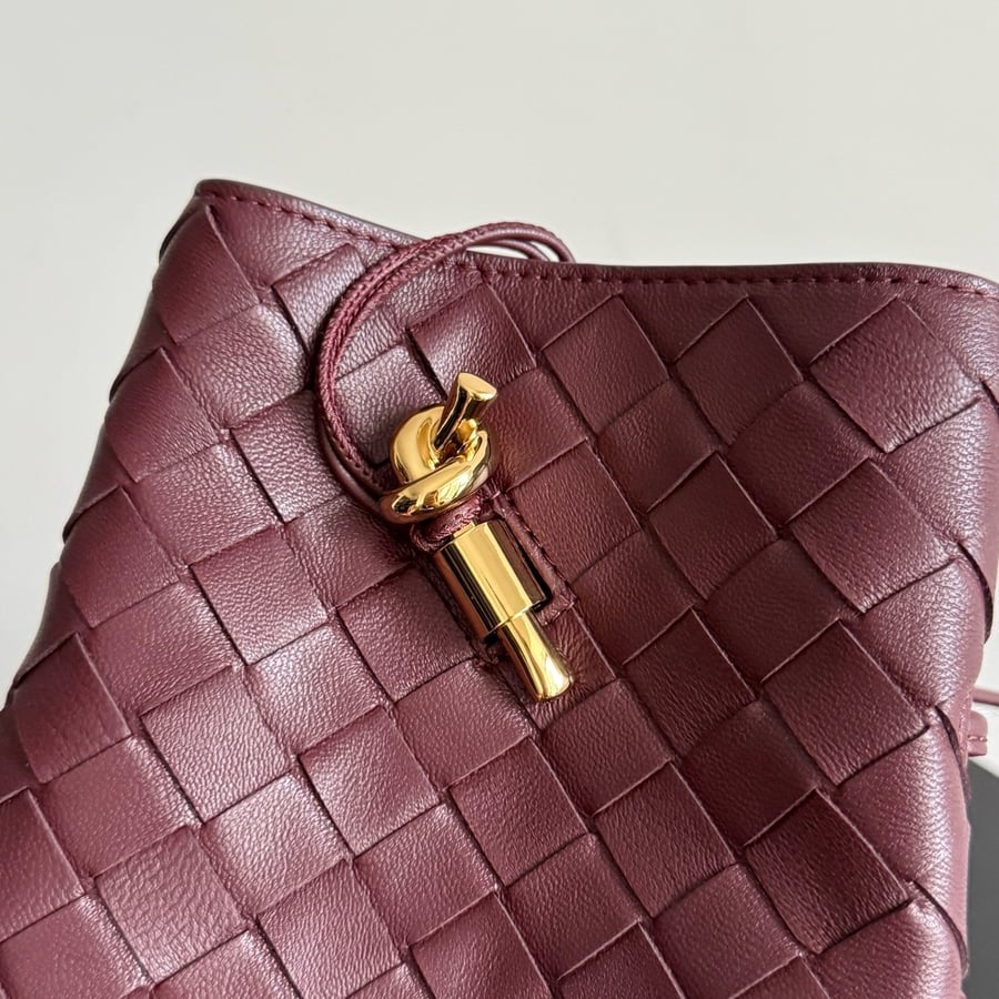 بوتيقا Andiamo pouch مقاس 14cm