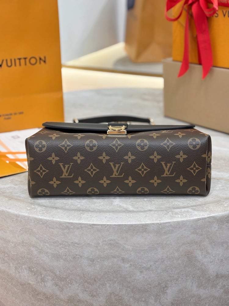 شنطة لويز فيتون مقاس 29cm