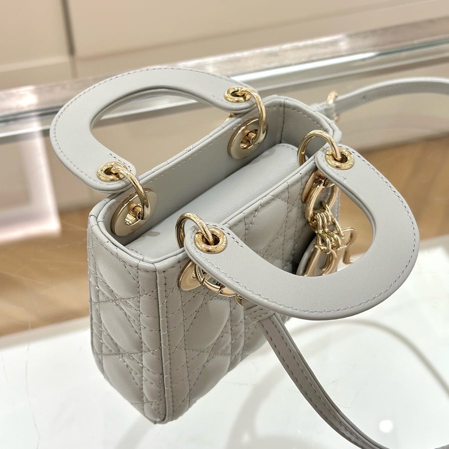شنطة ديور ميني مقاس 12cm