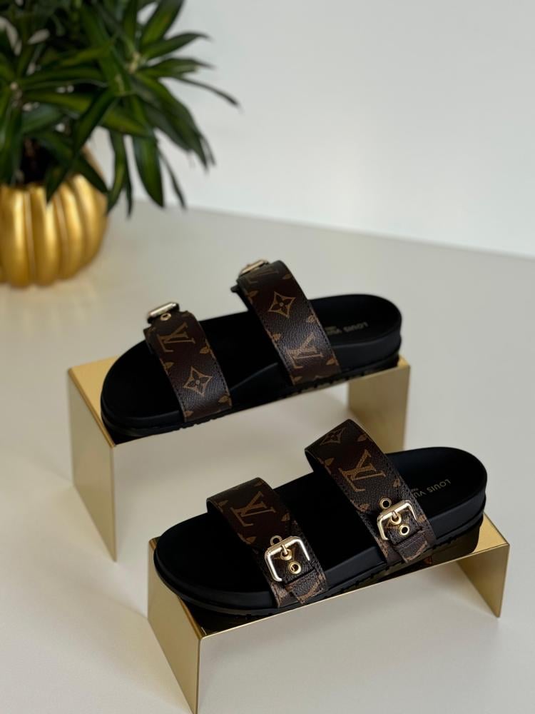 Lv Slipper