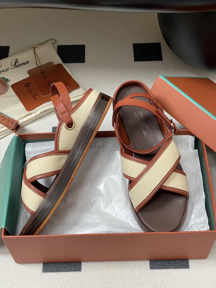 LEO SANDAL