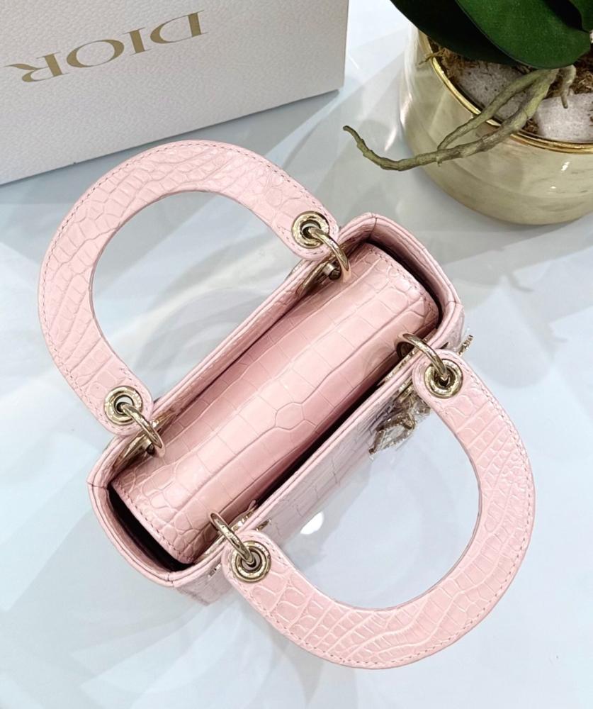 LADY DIOR