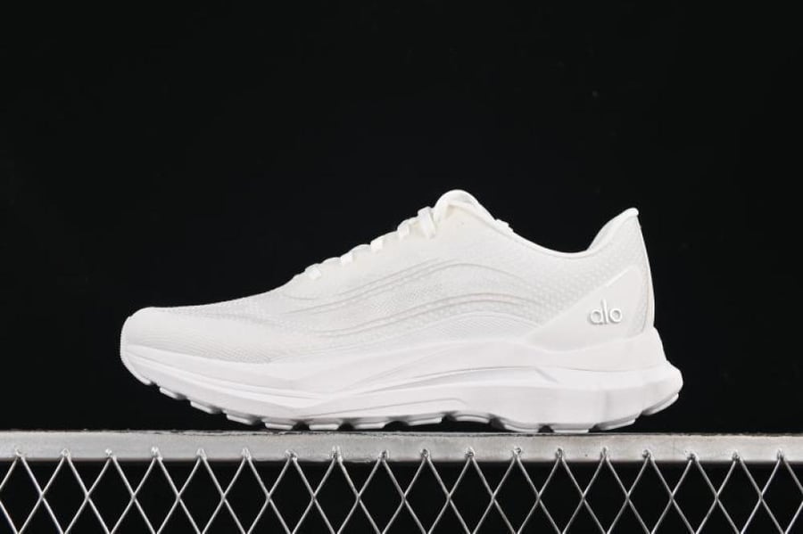 ALO RUNNER WHITE