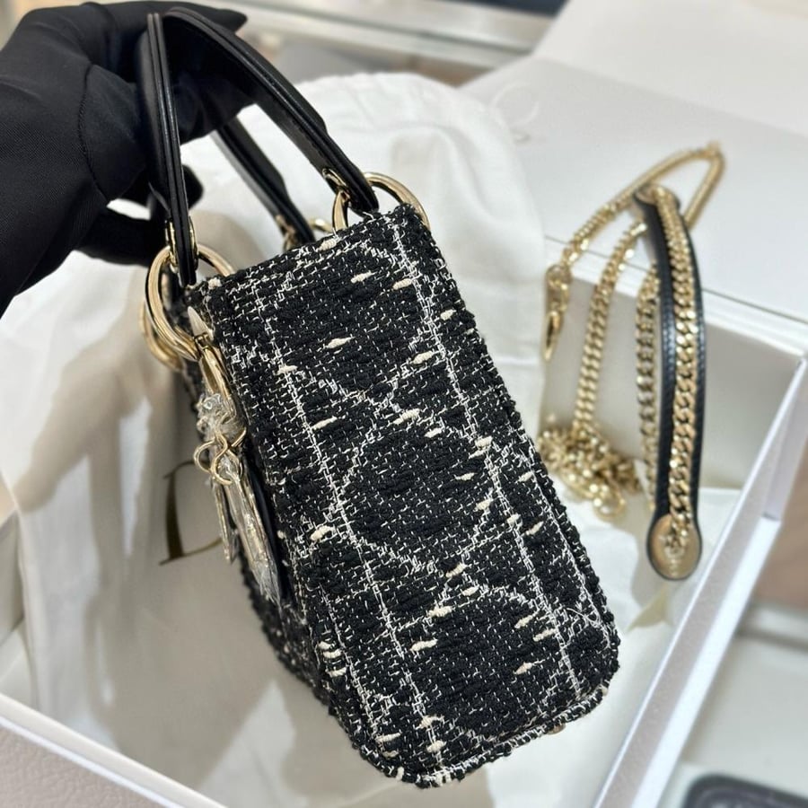 LADY DIOR