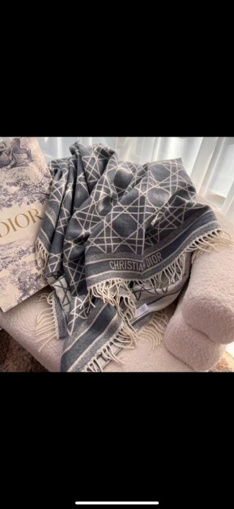 DIOR SCARF