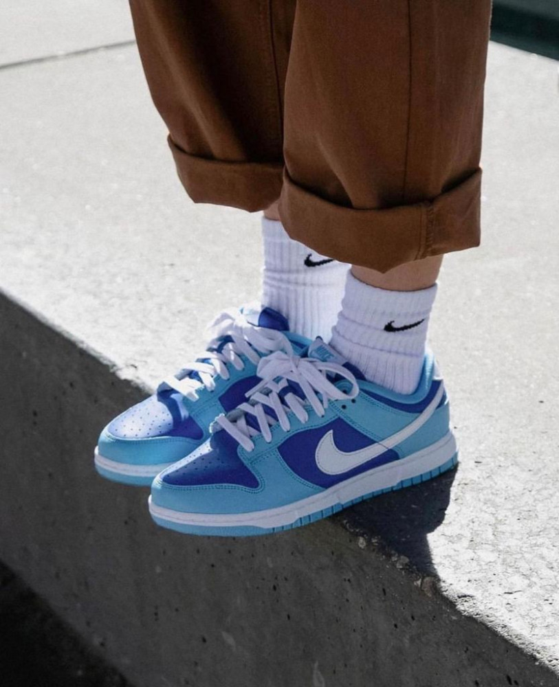Nike dunk low argon