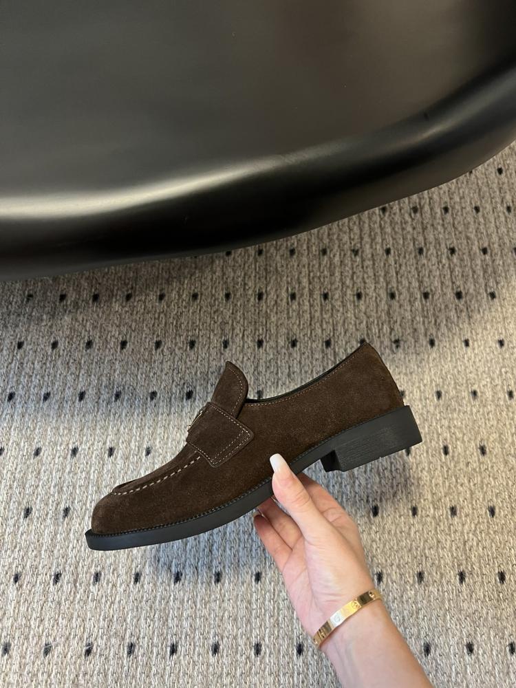 PRADA LOAFER