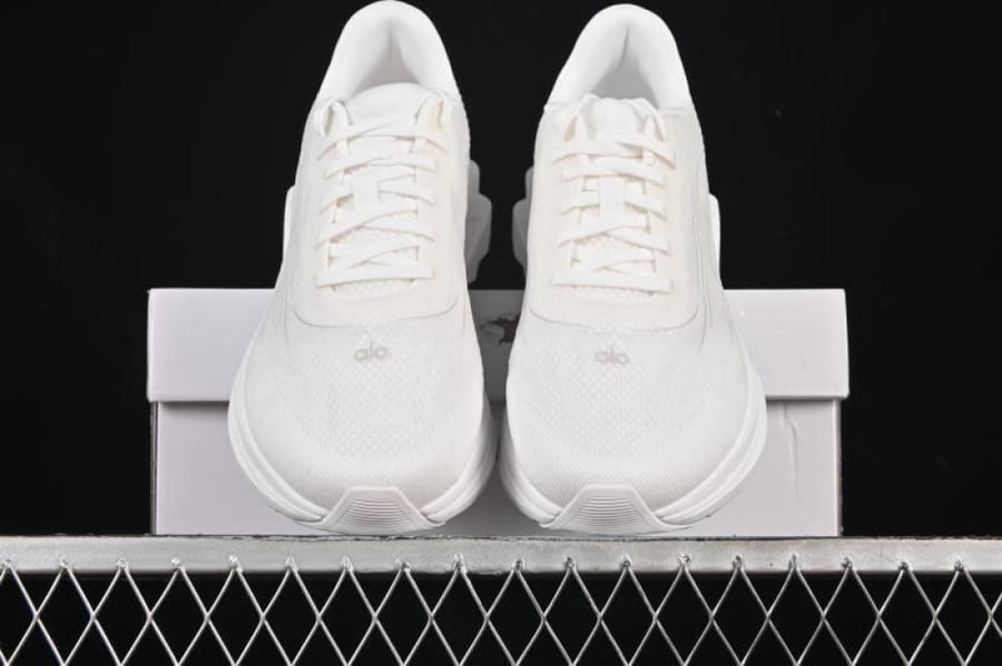 ALO RUNNER WHITE