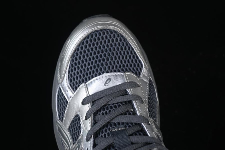 TIGER GEL 1130 LOW TOP CASUAL SHOES SILVER/BLACK