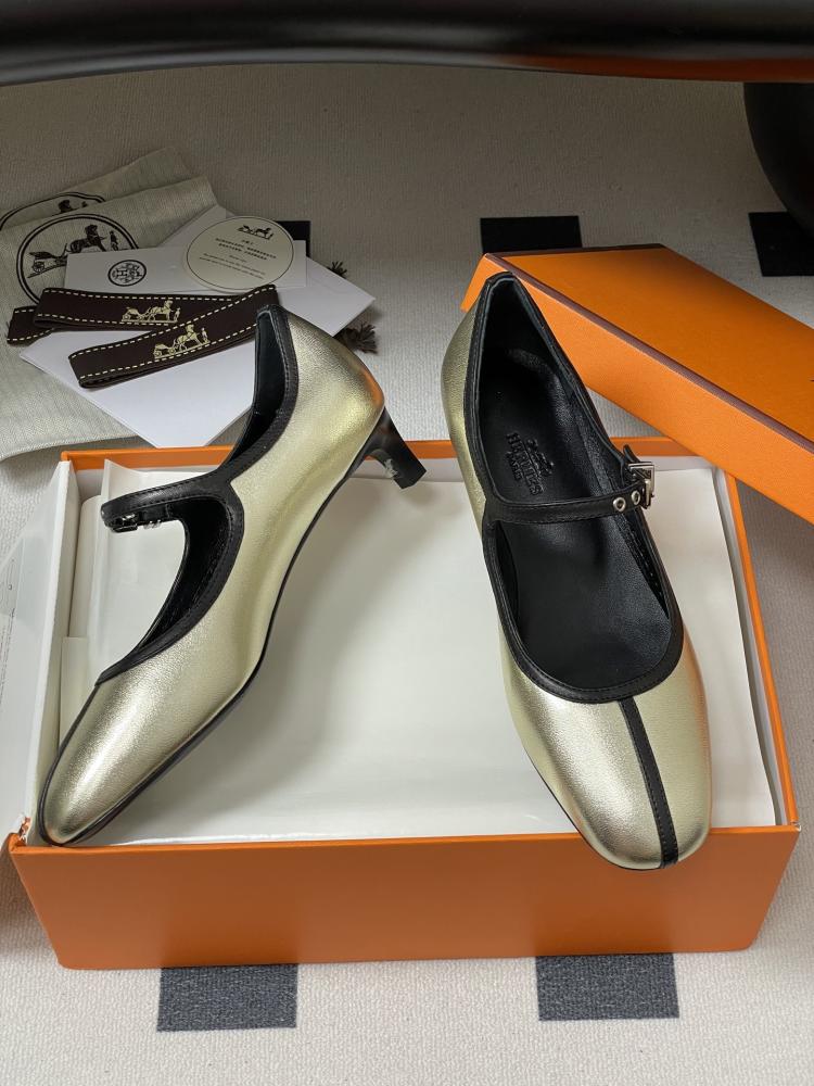 HERMES HEELS