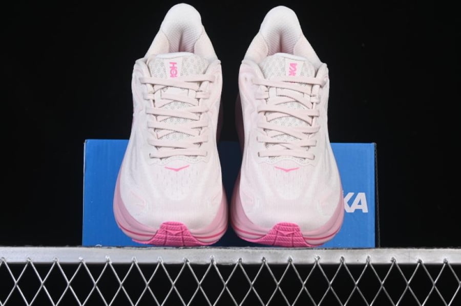 HOKA ONE ONE CLIFTON 10 WHITE/PINK