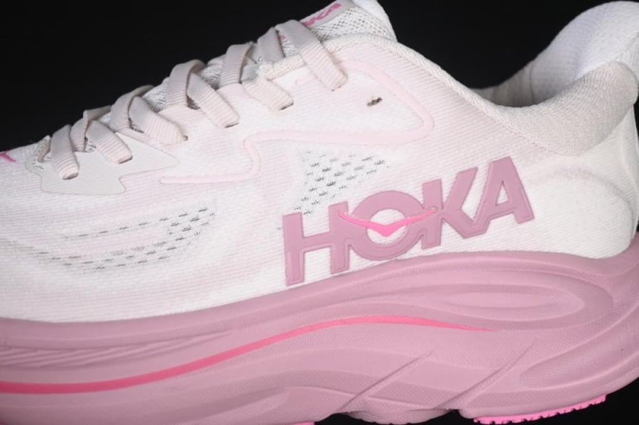 HOKA ONE ONE CLIFTON 10 WHITE/PINK