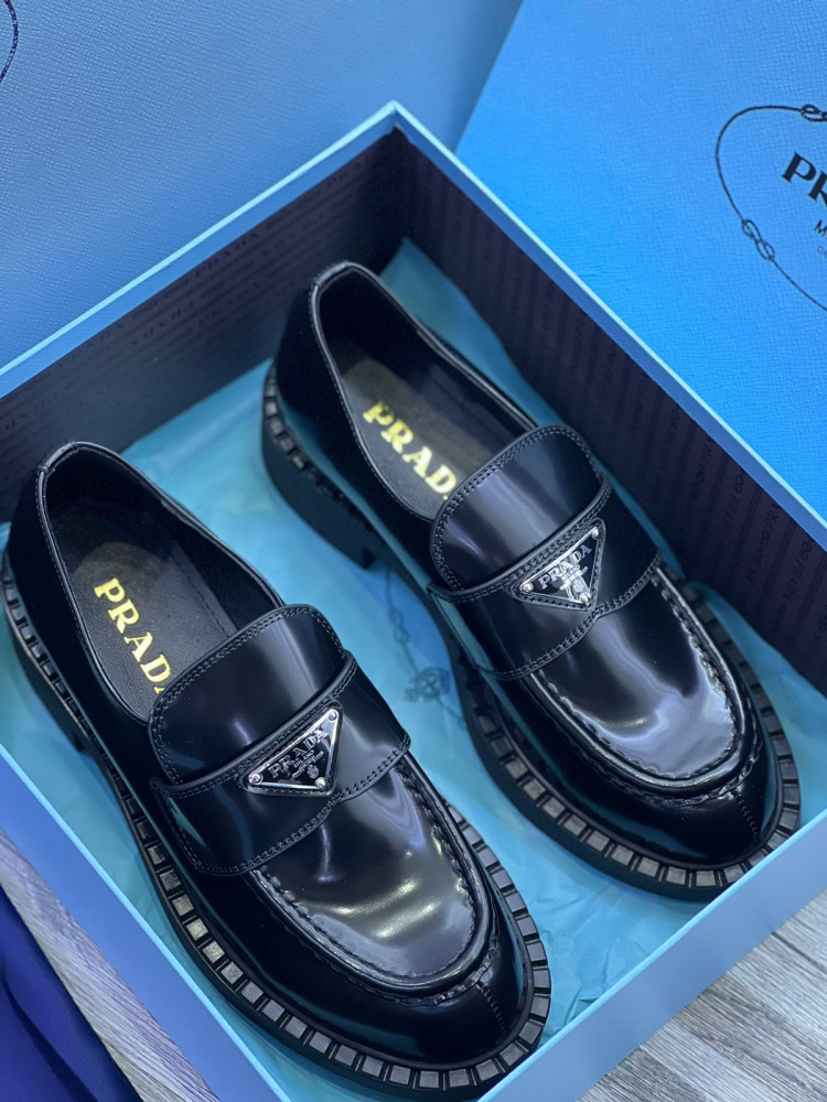 PRADA WOMEN SHOES