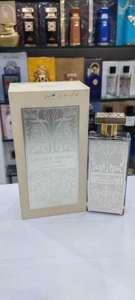 عطر لوفلي تاتش بور فيم