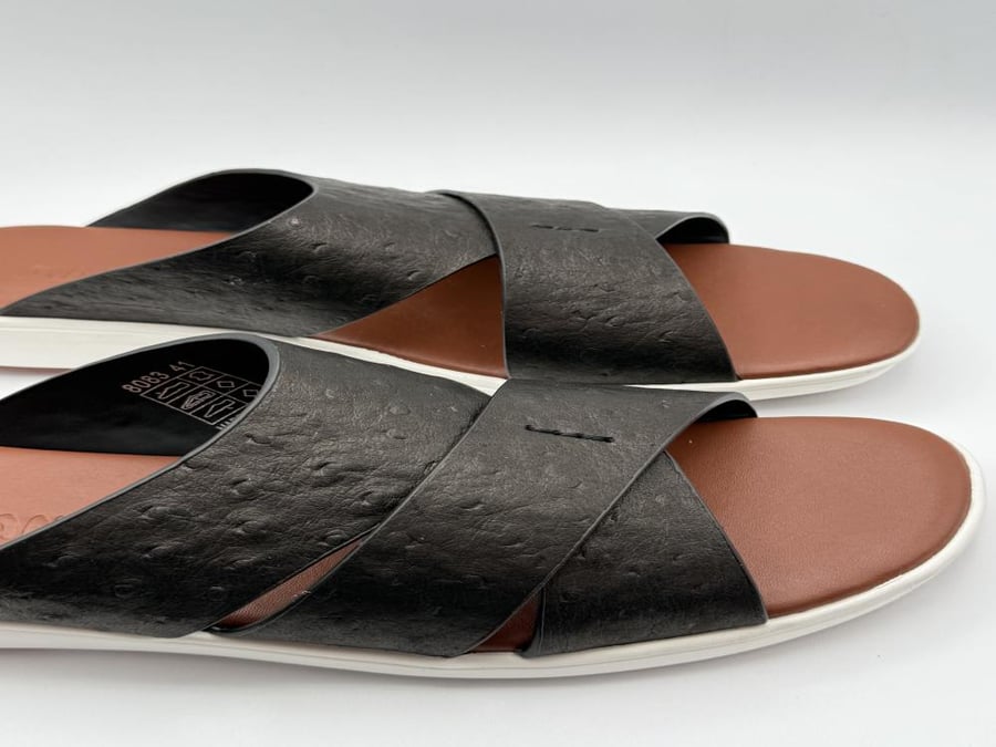 Medical slippers