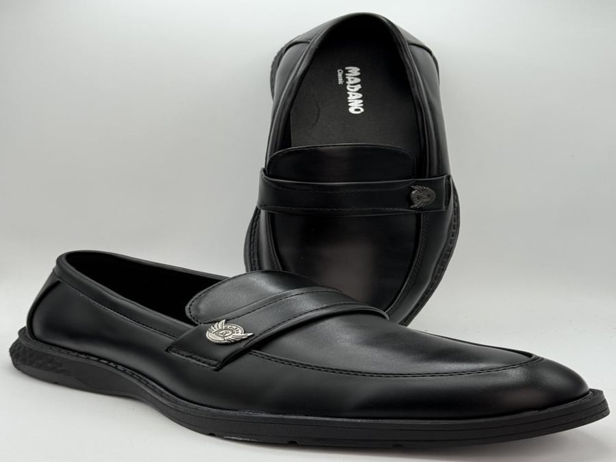 Formal shoes