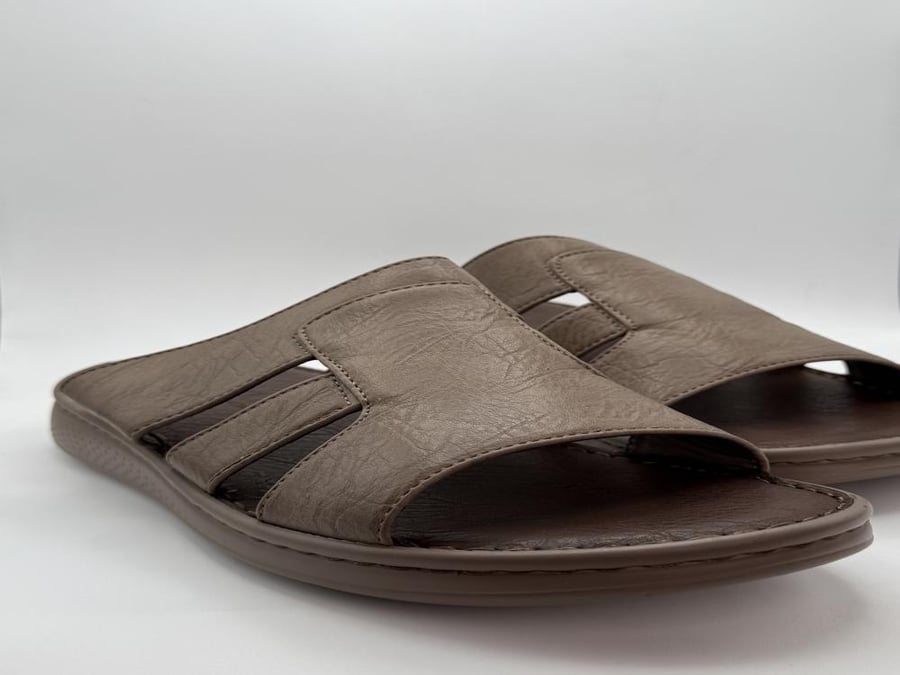 Comfortable slippers