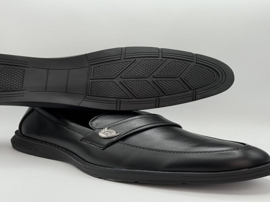 Formal shoes
