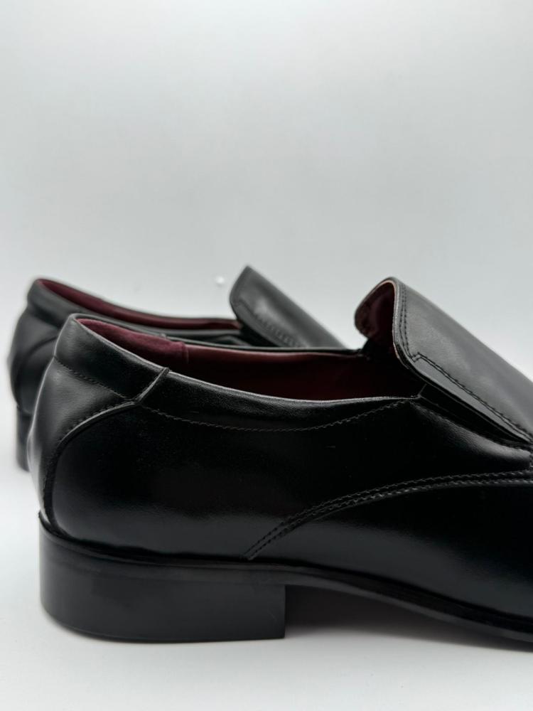 Formal shoes