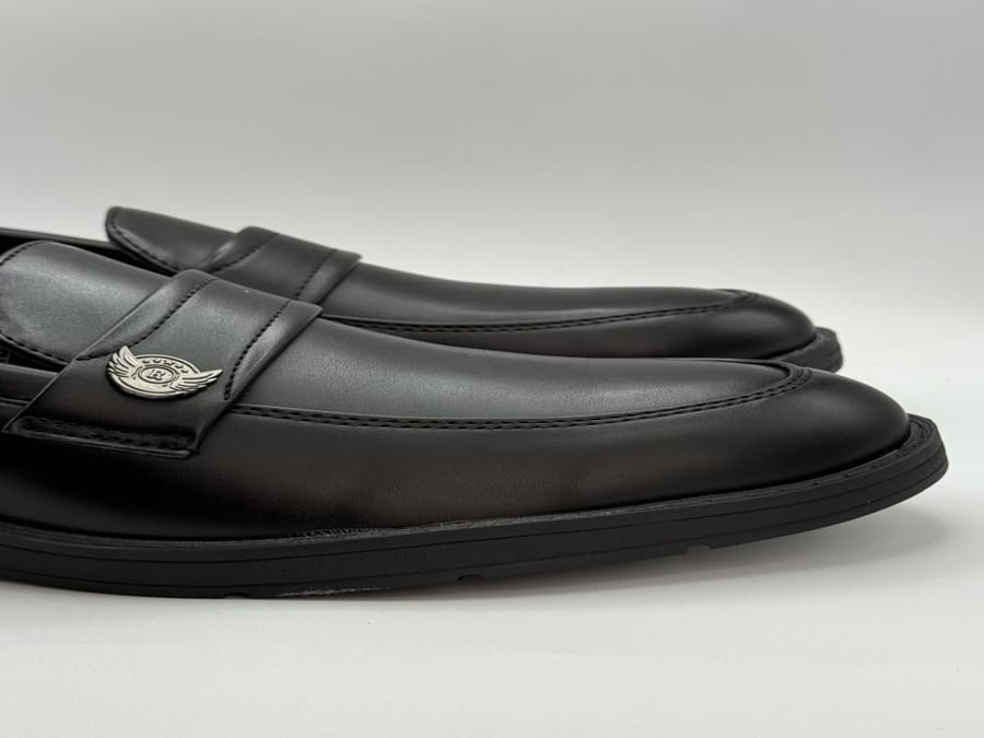 Formal shoes