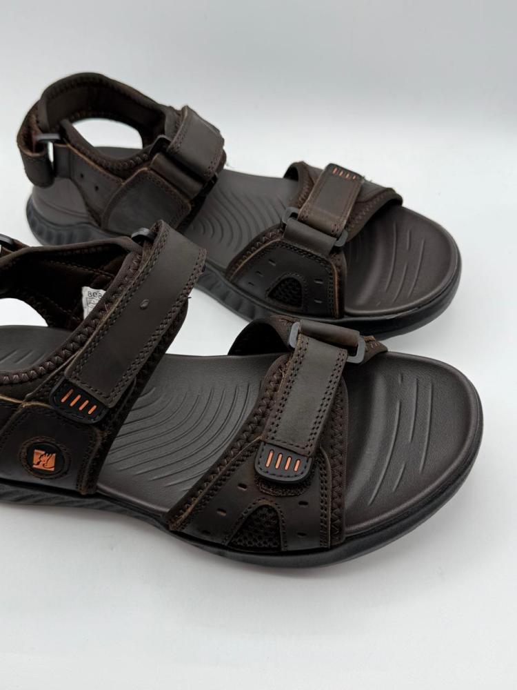 Sandal
